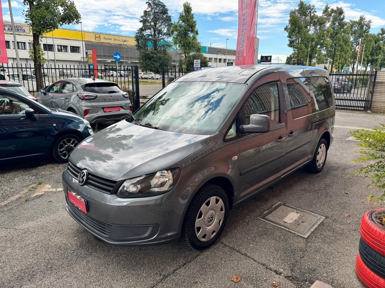 Volkswagen Caddy 1.6 TDI 102 CV DSG 7p. Highline Maxi