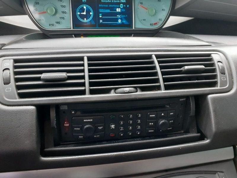 Peugeot 807 2.0 HDi ST 7 POSTI - KM CERTIFICATI - GRANDINE