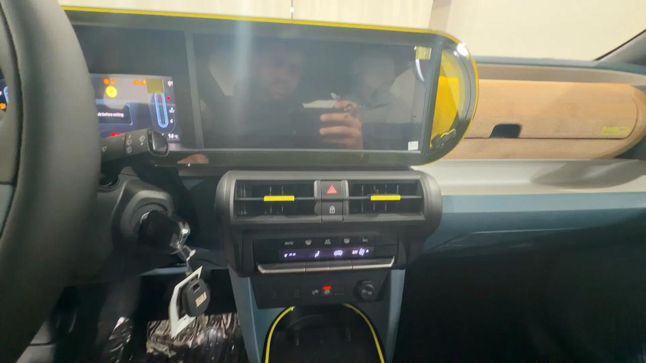 Fiat Grande Panda 1.2 Hybrid 110 CV S&S La Prima