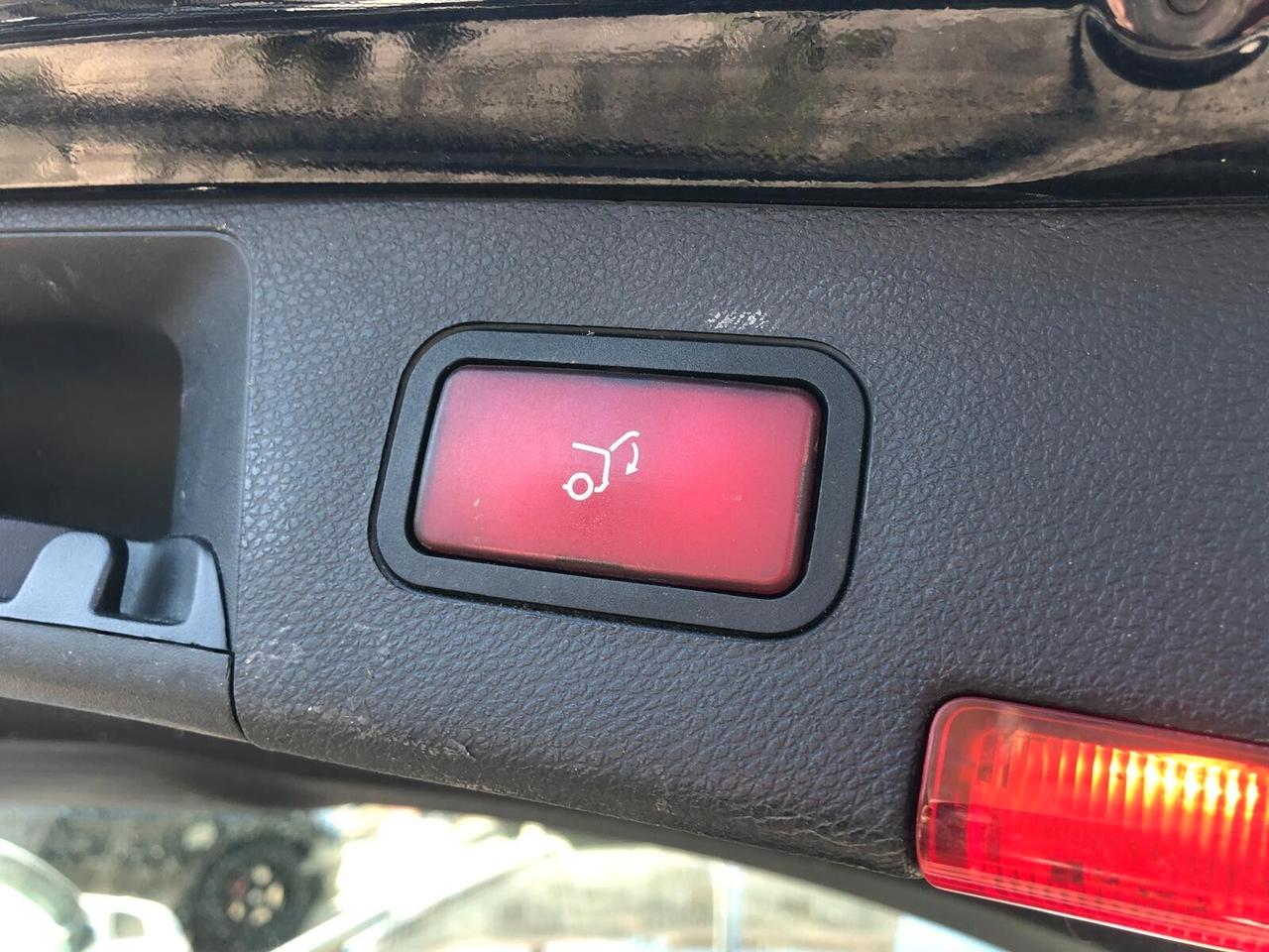 Mercedes-benz C 220 CDI S.W. Avantg. UNICO PROPRIETARIO TUTTA TAGLIANDATA CON GARANZIA 12 M ESI CONFORMGEST ESTENDIBILE FINO A 36 MESI!!!