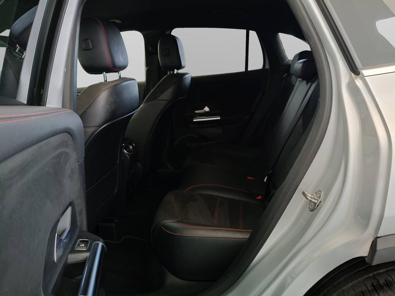 Mercedes-Benz GLA-H247 2020 - GLA 180 d Premium auto