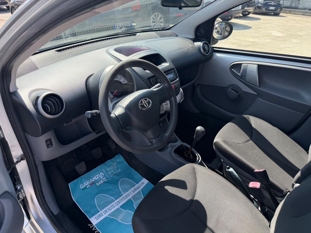 TOYOTA AYGO 1.0 5PORTE /2010/140.000KM