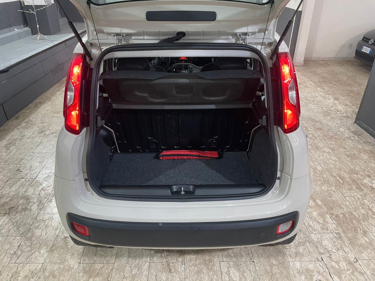 Fiat Panda 0.9 TwinAir Turbo Natural Power Lounge