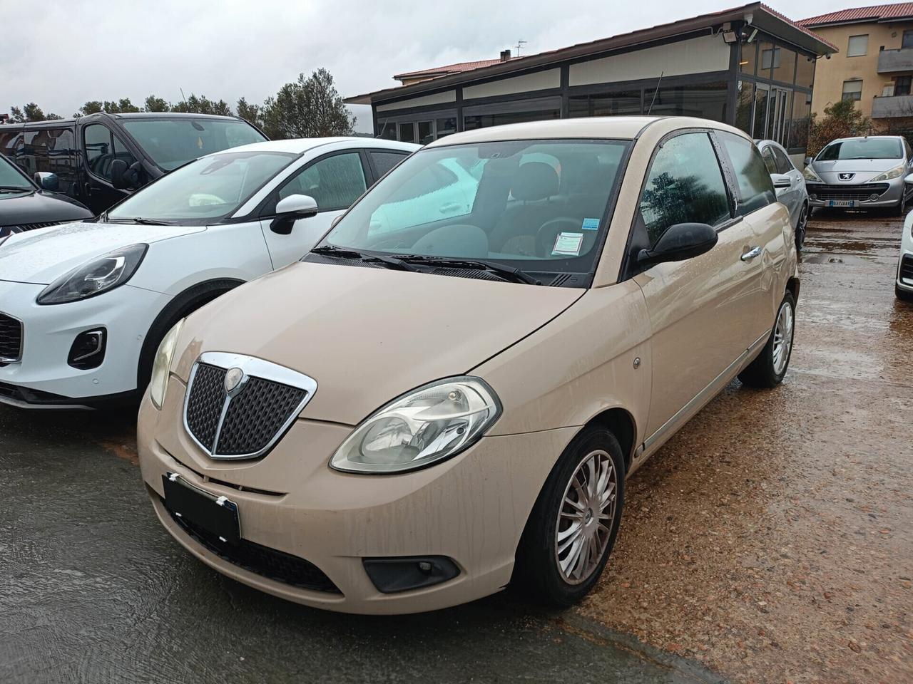 LANCIA YPSILON UNICO PROPRIETARIO