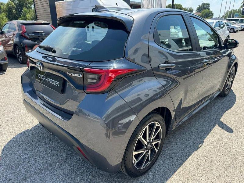 Toyota Yaris Hybrid Trend MY22