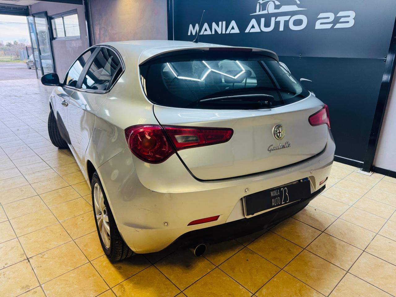 Alfa Romeo Giulietta 1.6 JTDm-2 105 CV*NEOPATENTATI*