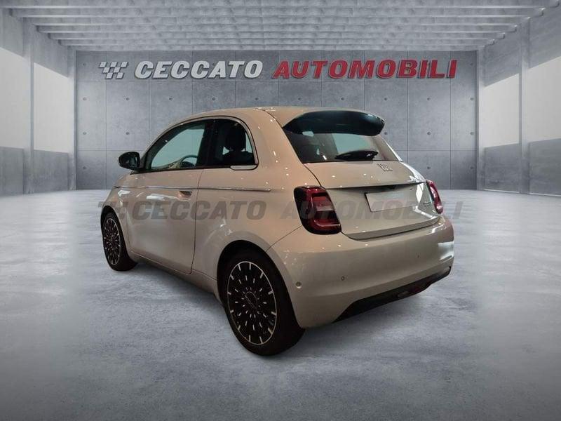FIAT 500 500e Hatchback My25 500e - LaPrima 320 Berlina