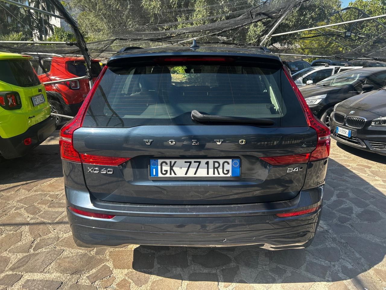 Volvo XC 60 XC60 B4 (d) AWD automatico Core