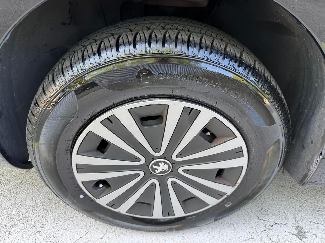 Peugeot Partner Tepee bluehdi 5P. GARANZIA 24 MESI