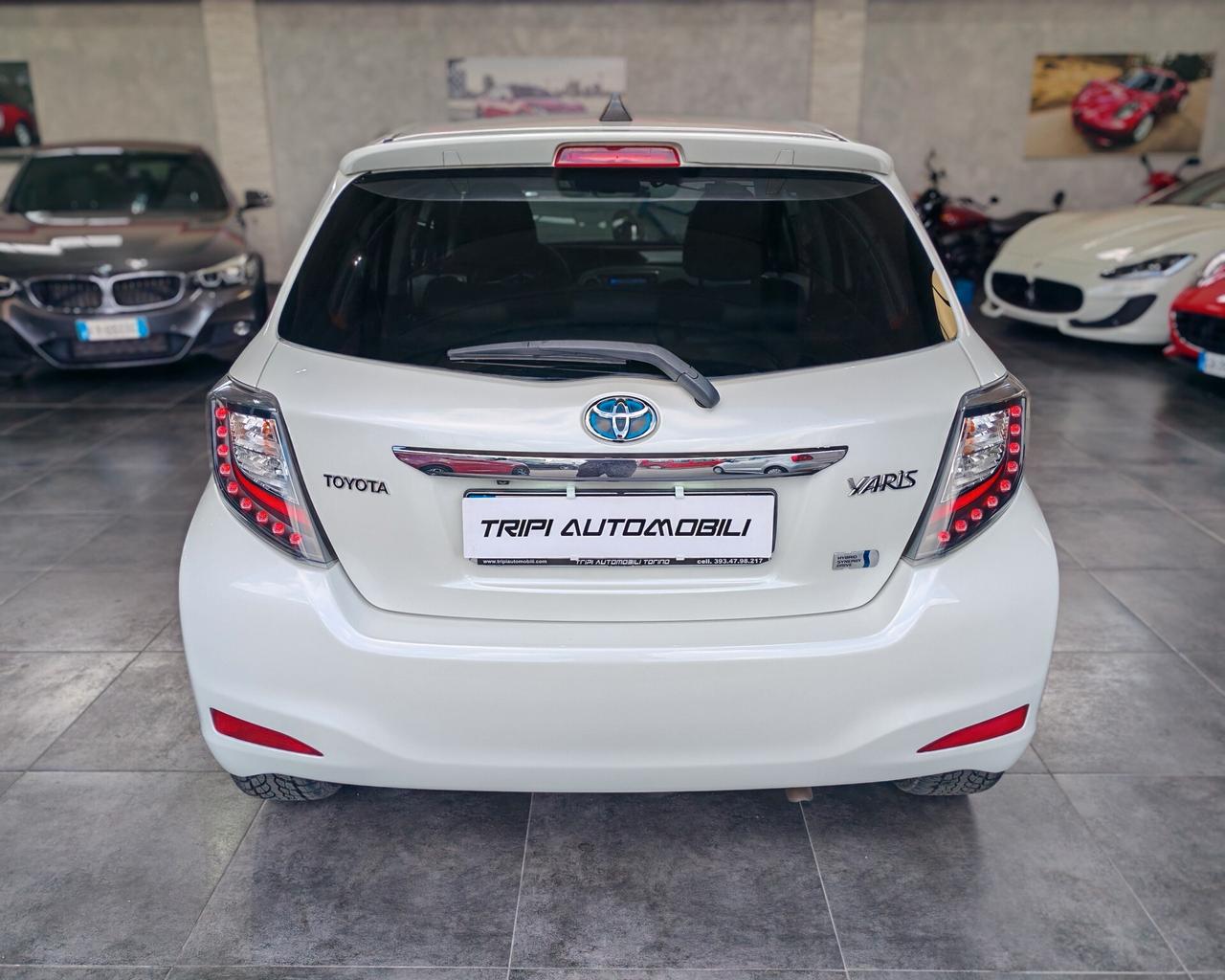 Toyota Yaris 1.5 Hybrid 100 cv Lounge CVT