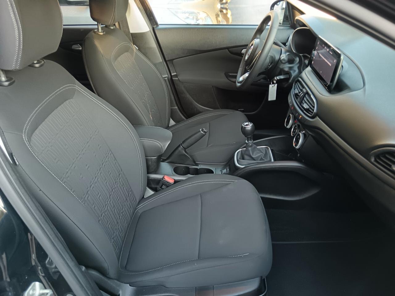 Fiat Tipo 1.6 MJT 5P 130CV CROSS NUOVISSIMA