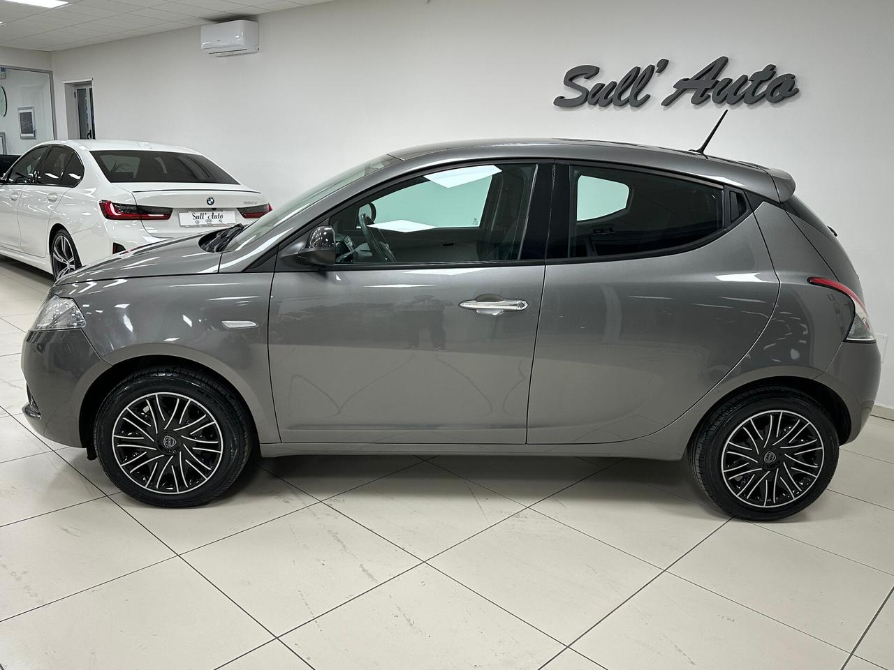 Lancia Ypsilon 1.2 69 CV 5 porte S&S Gold - 2020
