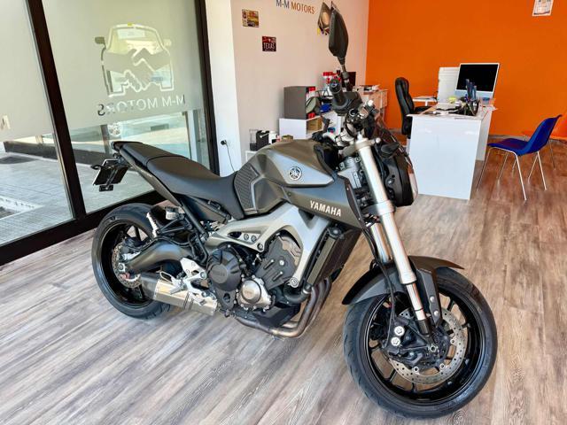 YAMAHA MT-09 ABS