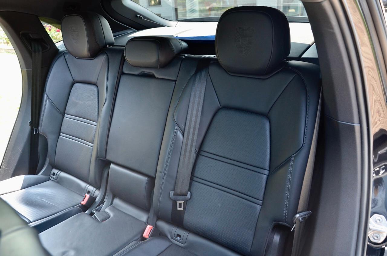 PORSCHE CAYENNE COUPE 3.0 PLUG-IN E-HYBRID 470cv TIPTRONIC, CRONOLOGIA SERVICE PORSCHE, UNICOPROP, UFF ITALIANA, EURO 6D, TETTO, HI-FI BOSE, RETROCAMERA 360°, PERMUTE