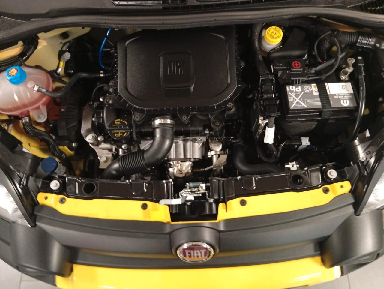Fiat Panda Cross 1.0 FireFly S&S Hybrid