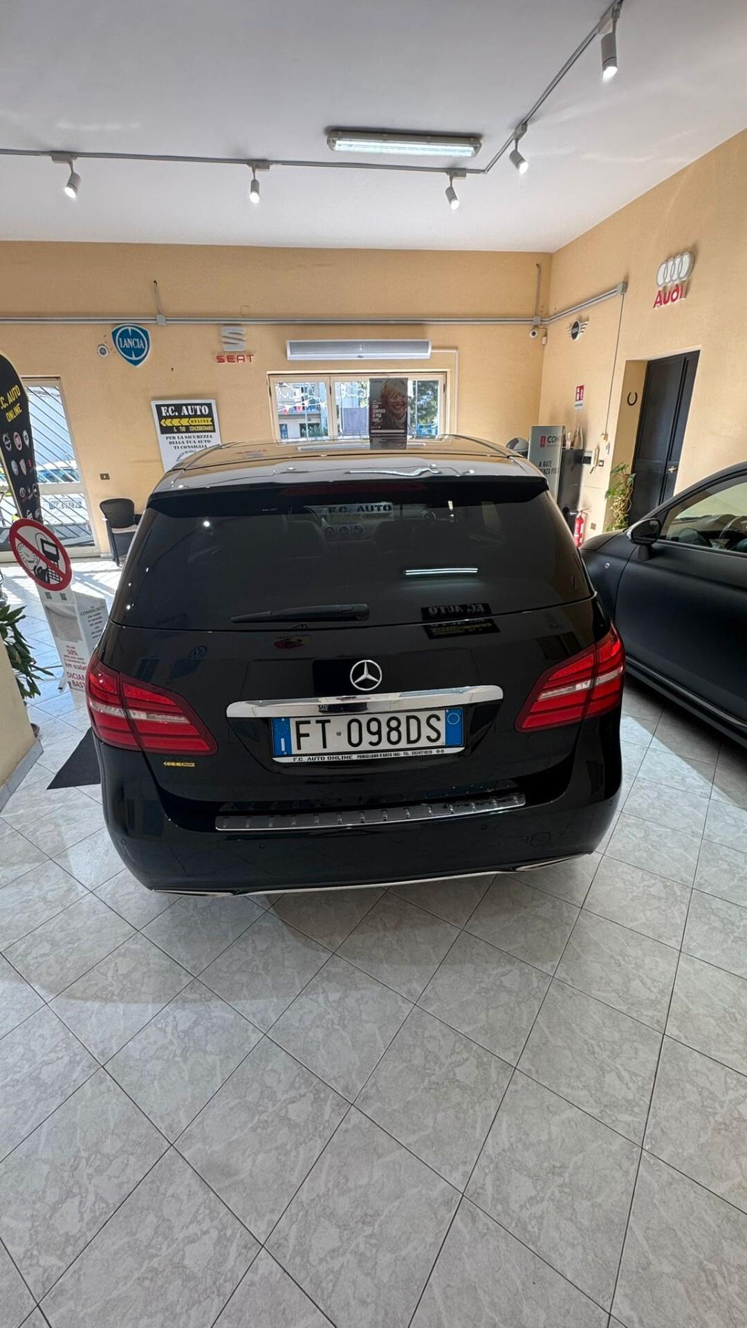 Mercedes-benz B 180 d Premium