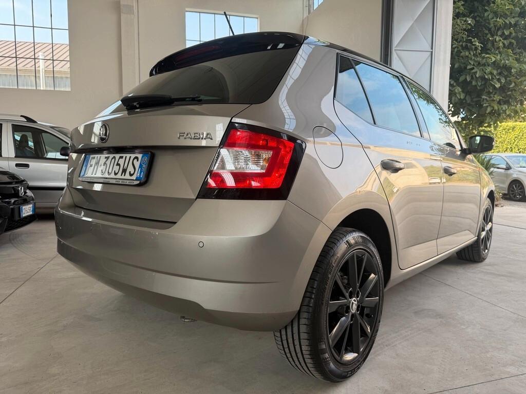 Skoda Fabia 1.0 MPI 75 CV Twin Color Design Edition Argento