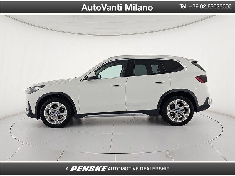 BMW iX1 eDrive 20 X-Line