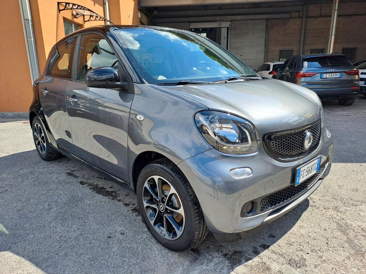 SMART FORFOUR 1.0 BENZINA *OK NEOPATENTATI* E6