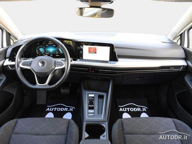 VOLKSWAGEN Golf Variant 2.0 TDI Life DSG Fari LED, App-Connect, ACC KM CER