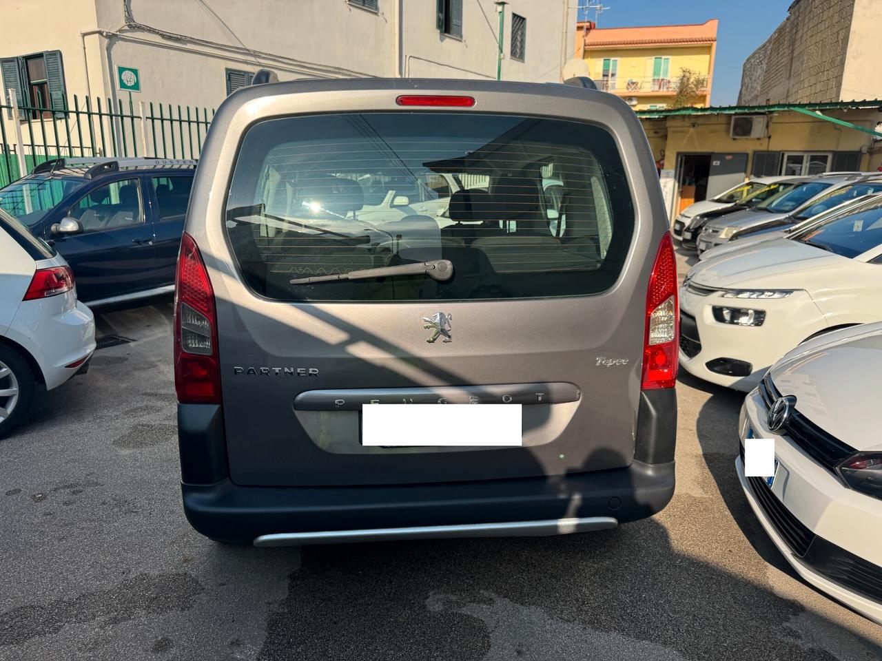 Peugeot Partner Tepee 1.6 HDi 90CV Outdoor 12 MESI DI GARANZIA