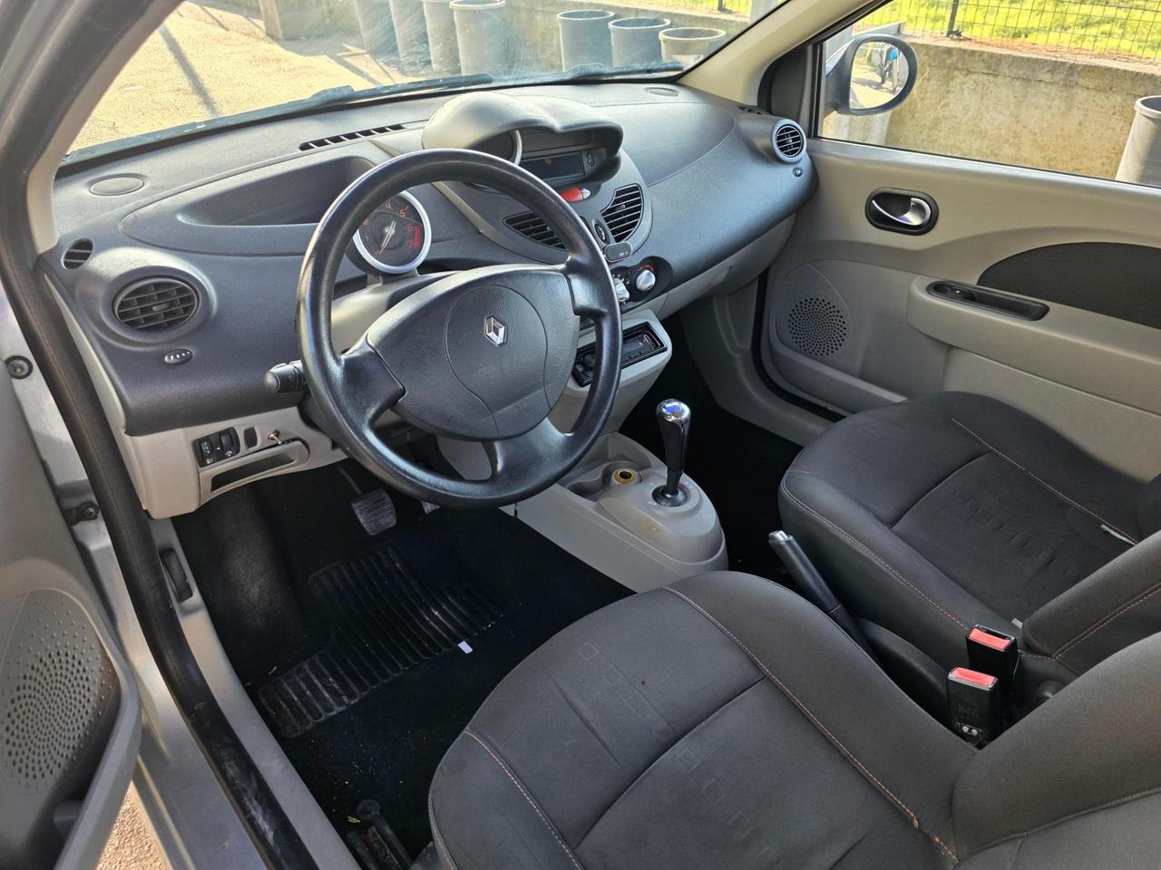 Renault Twingo 1.2 Dynamique 75cv quickshift