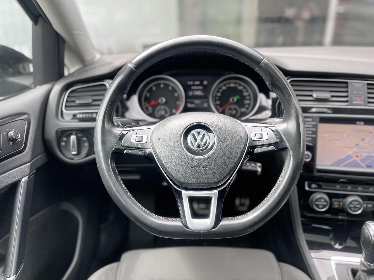 Volkswagen Golf 1.4 Benzina 140CV E5 Automatica - 2013