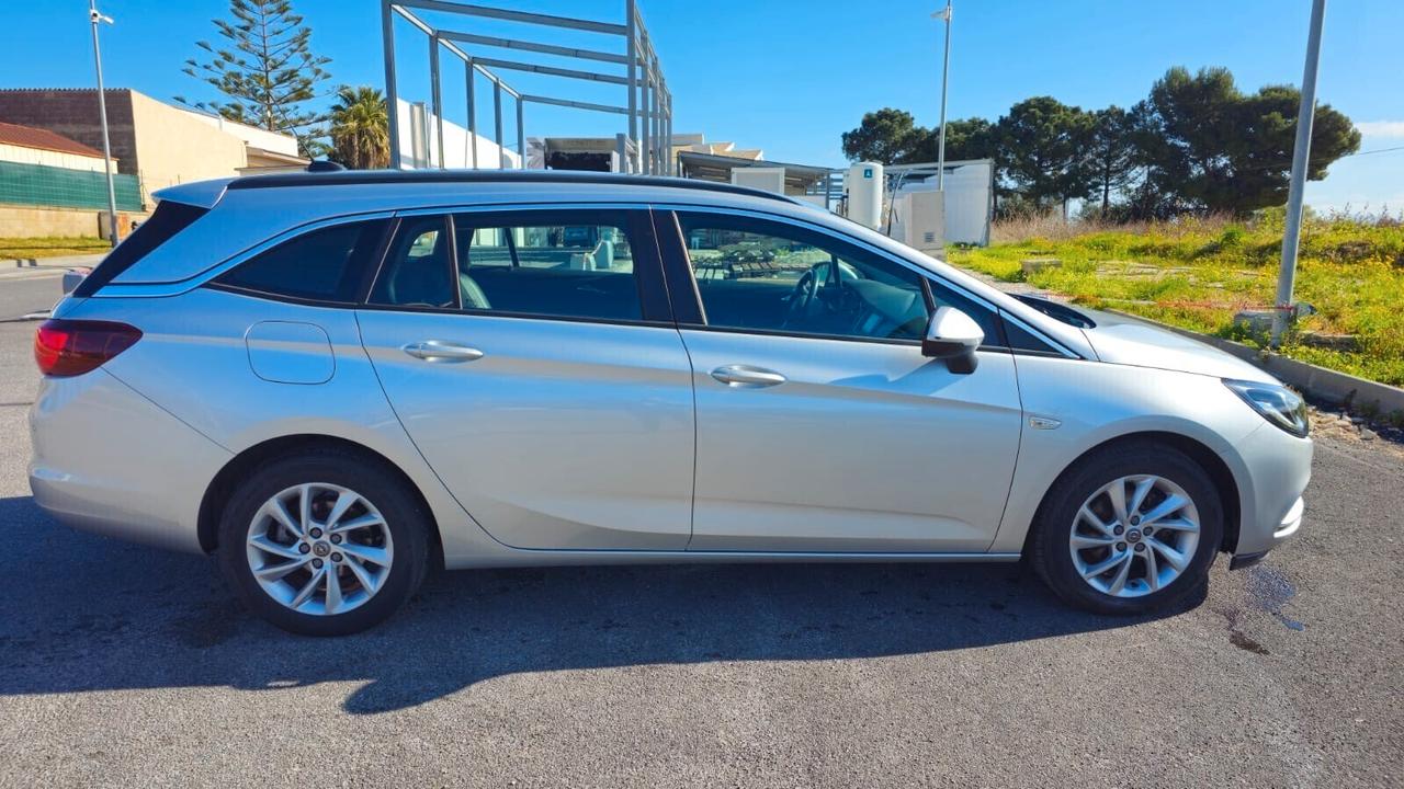 OPEL ASTRA SPORT TOURER ST 1.6 CC CDTI 110 CV 2019 BISINESS S&S MT6 € 7.000,00