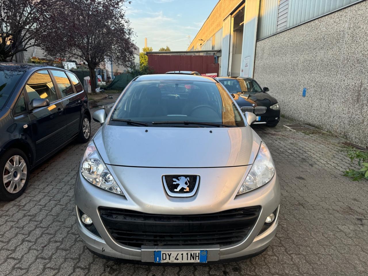 PEUGEOT 207 2009BENZINA GPL X NEOPATENTATI