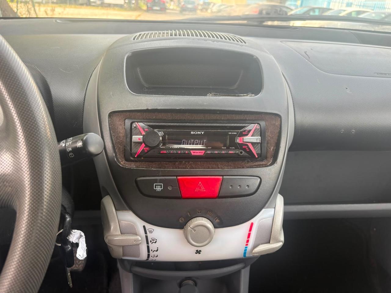 Peugeot 107 1.0 68CV 3p. Desir