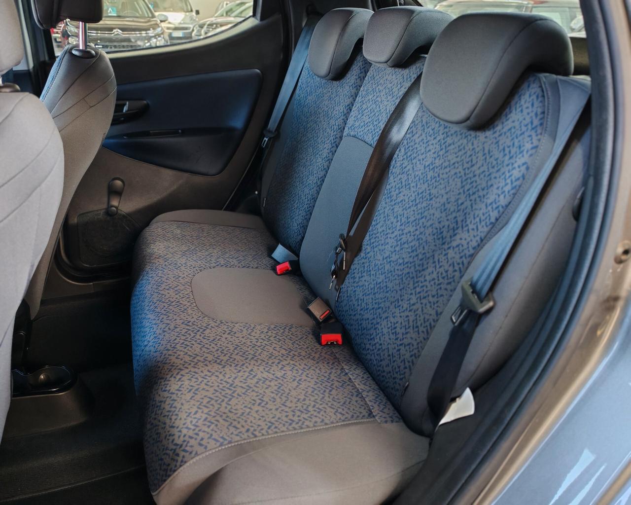 Lancia Ypsilon 1.0 FireFly Hybrid Gold