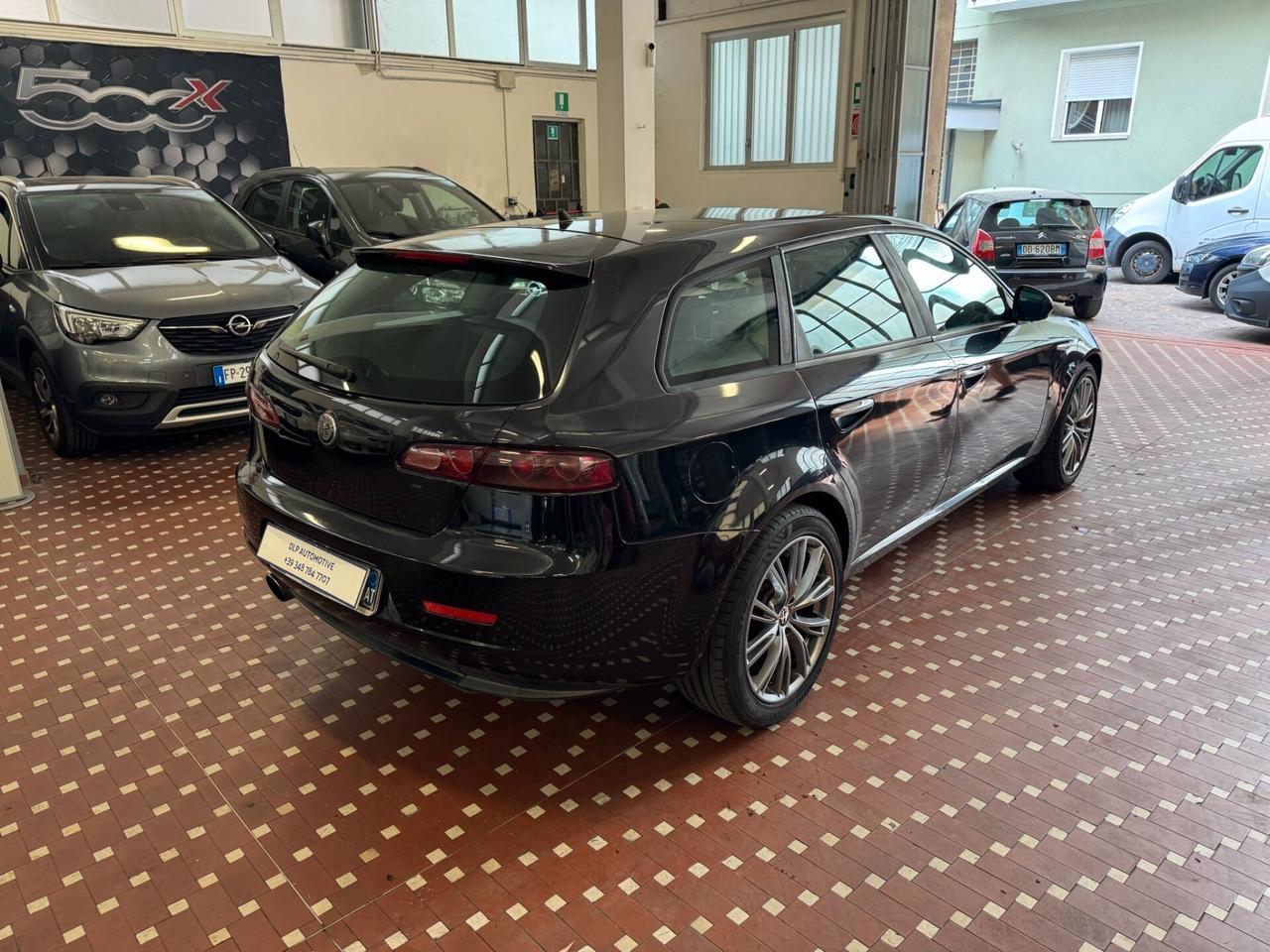 Alfa Romeo 159 1.9 JTDm Sportwagon Distinctive