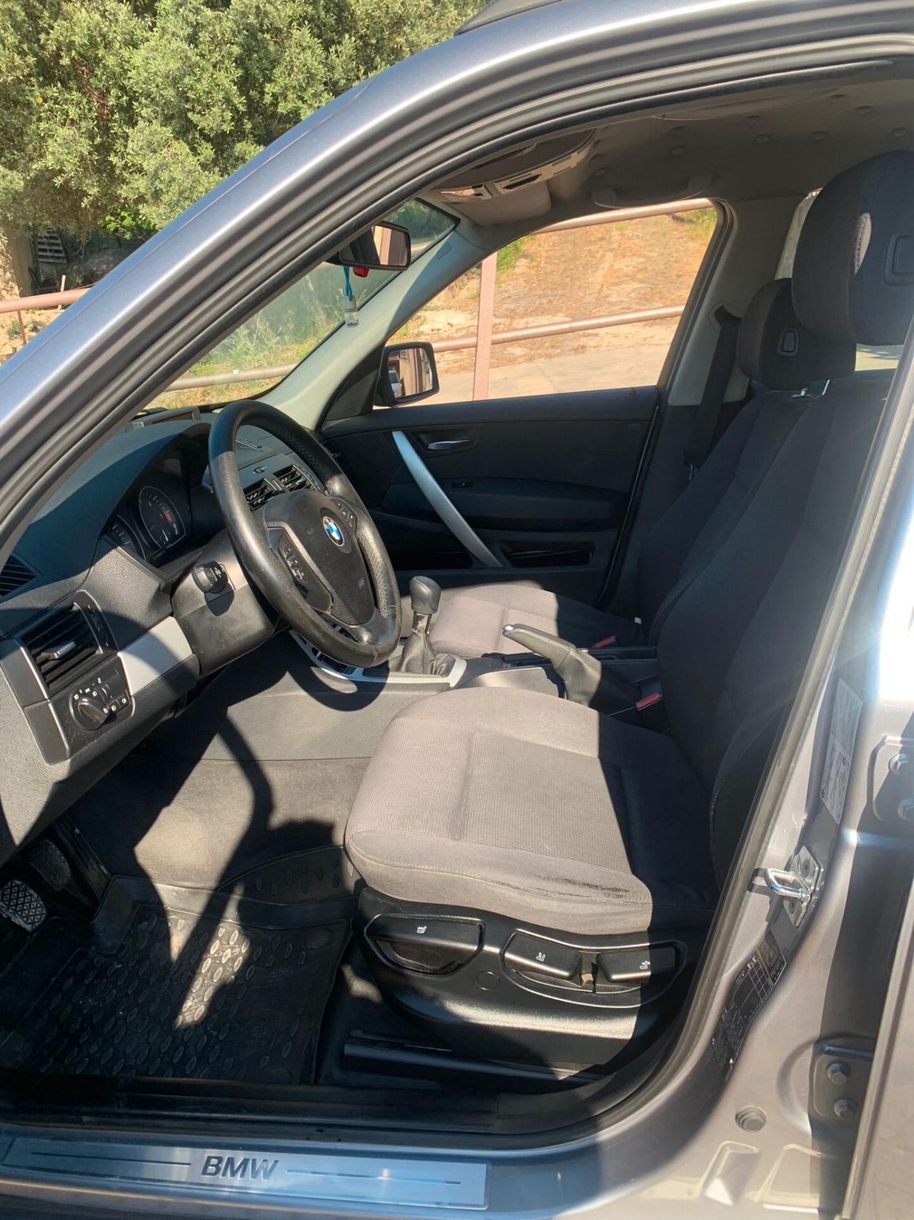 Bmw X3 2.0d cat Futura