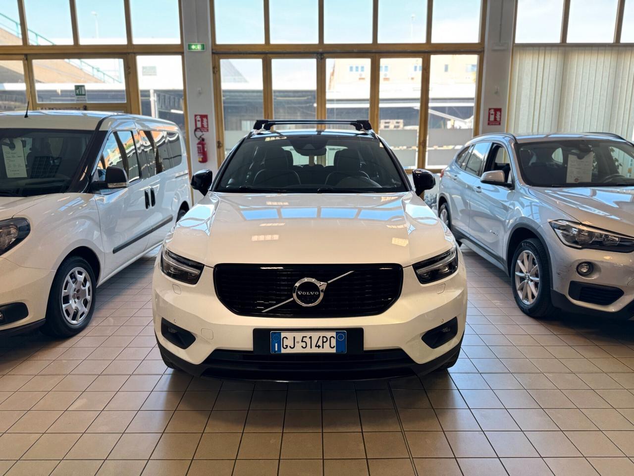 Volvo XC40 D4 AWD Geartronic R-design