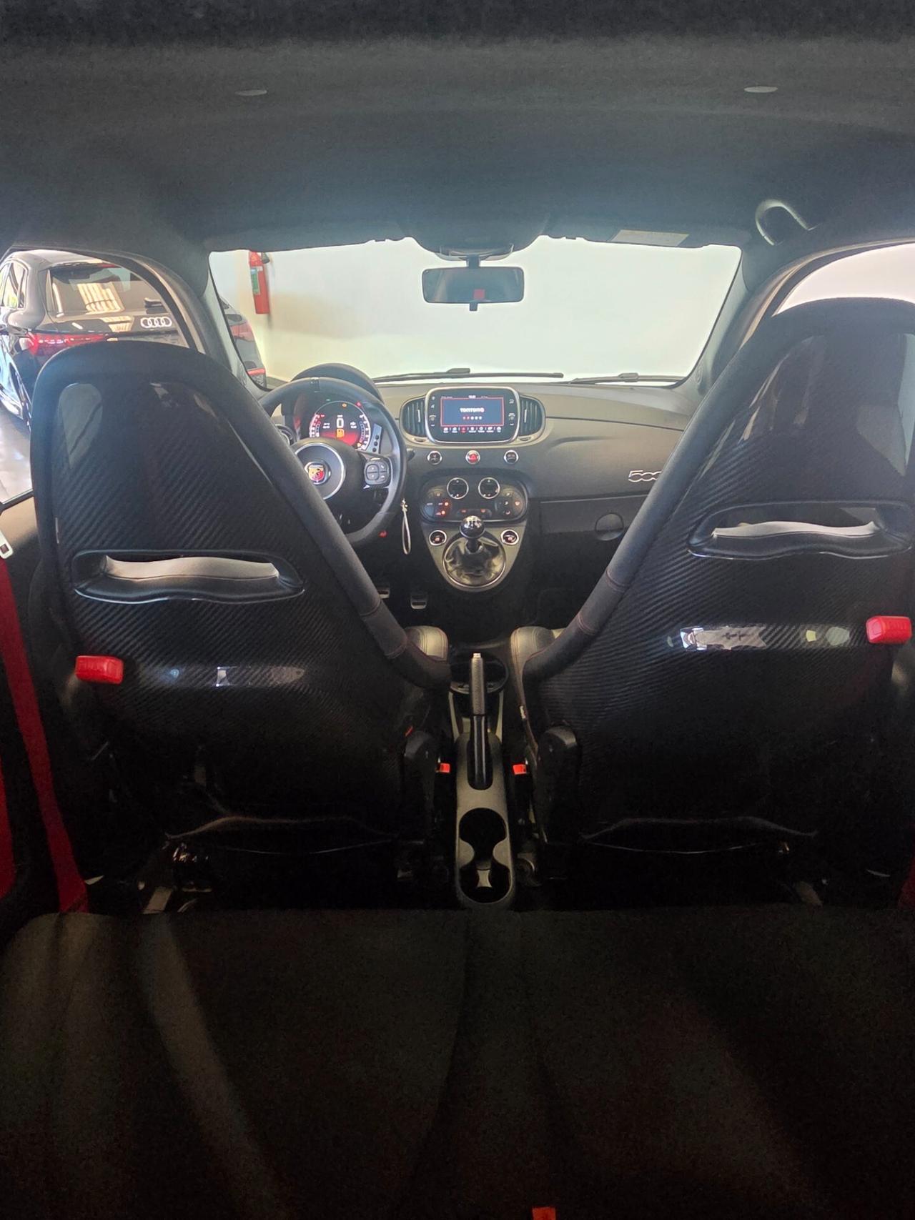 Abarth 595 1.4 Turbo T-Jet 180 CV Esseesse