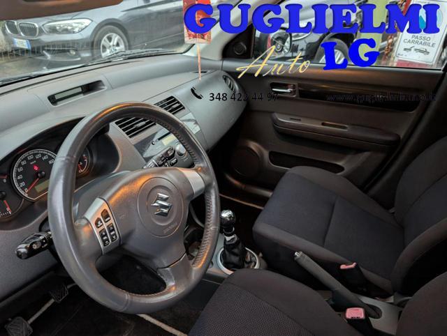 SUZUKI Swift 1.3 4x4 5p. GL