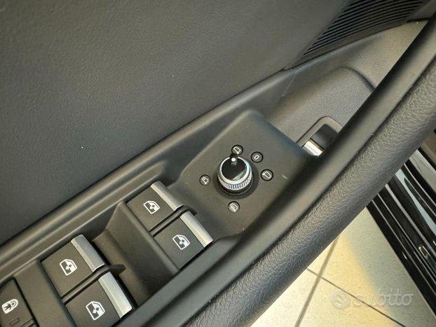 AUDI A4 Avant 40 TDI q. S tronic S line +19"+Mat