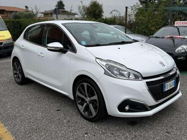 Peugeot 208 208 I 2015 5p 1.6 bluehdi GT Line 100cv