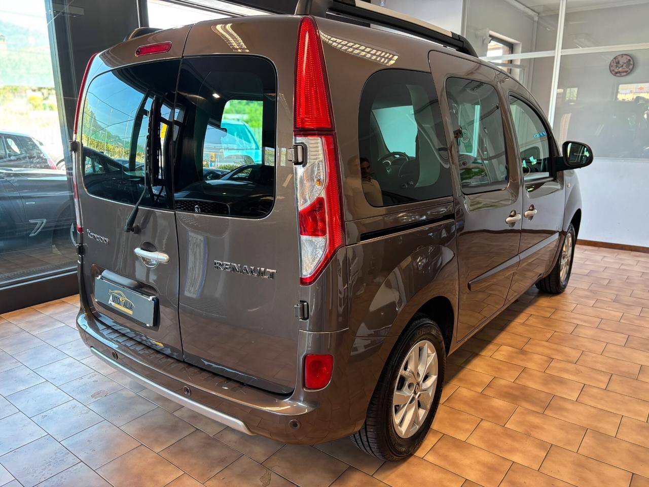 Renault Kangoo 1.5 blue dci Limited *AUTOVETTURA*CINGHIA FATTA*