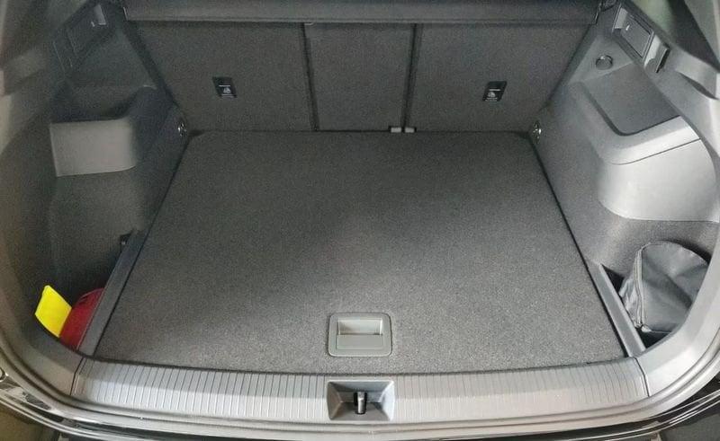 Volkswagen Tiguan 1.5 eTSI 110KW ACT R-Line DSG Camera 20" Winter Pack