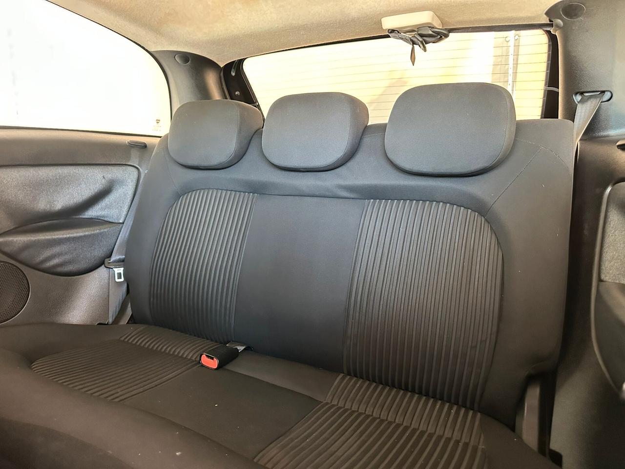 Lancia Ypsilon 1.2 Versus