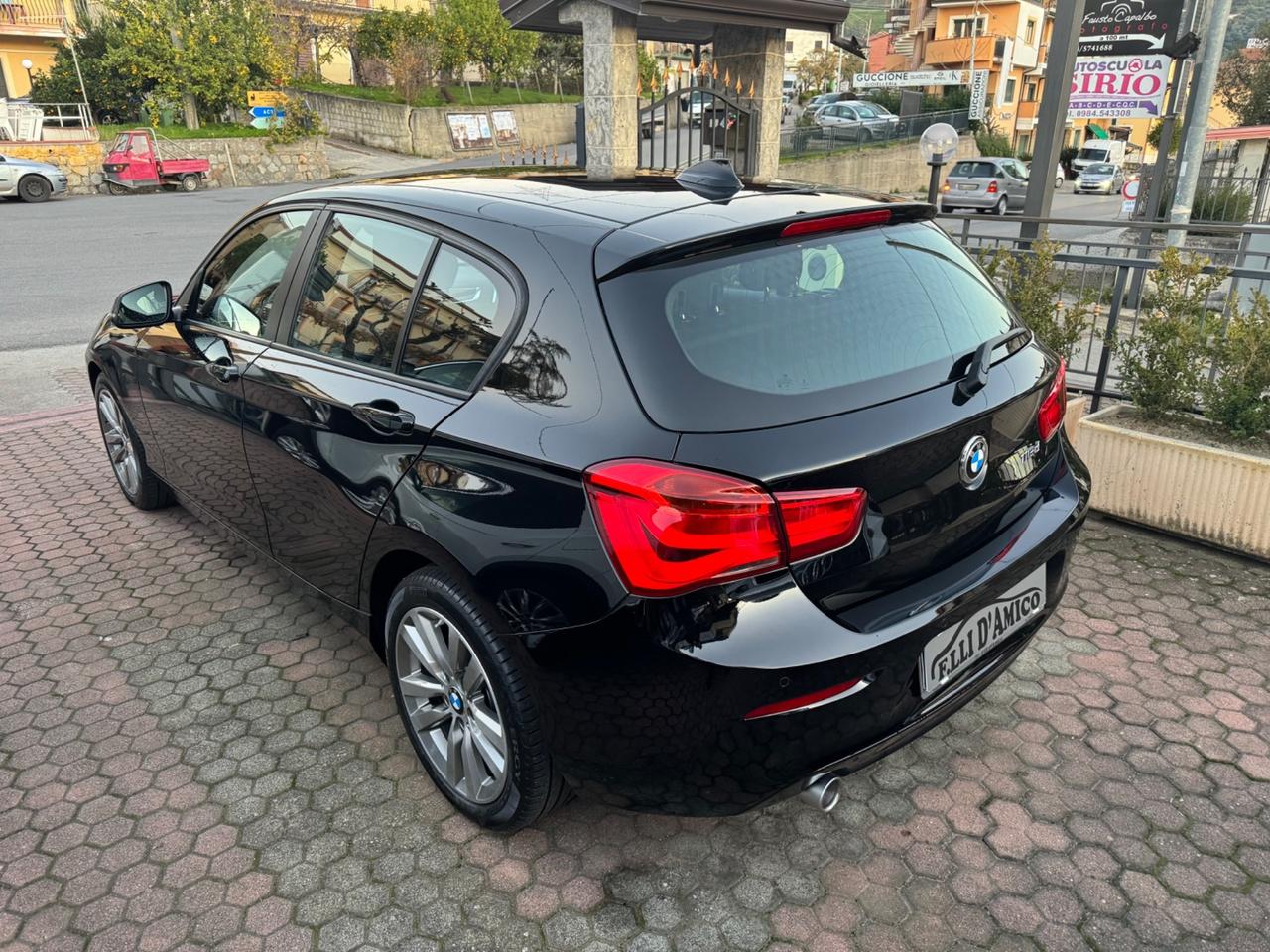 Bmw 116 116d 5p. Urban