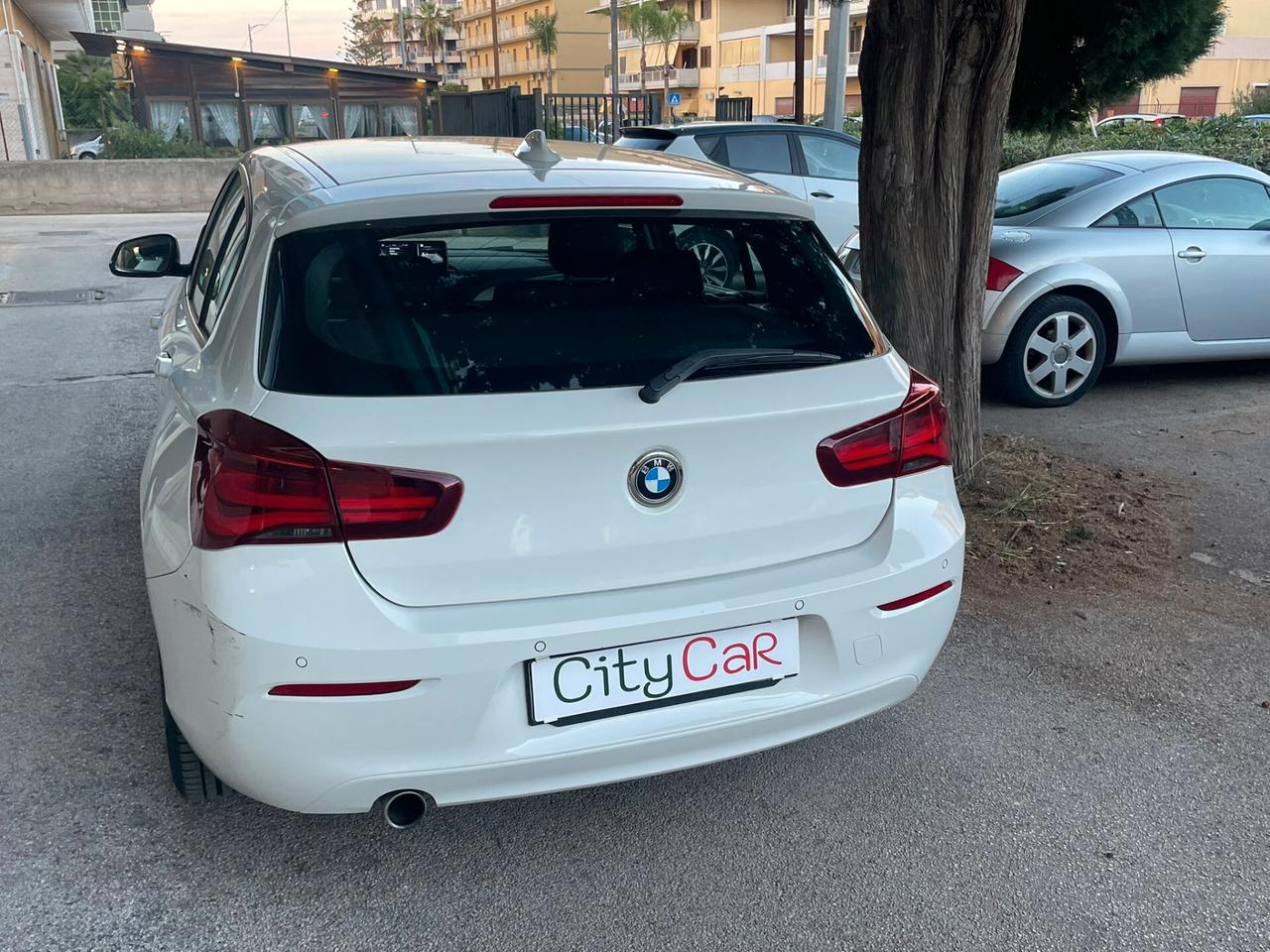 Bmw 118 118d 5p. Advantage