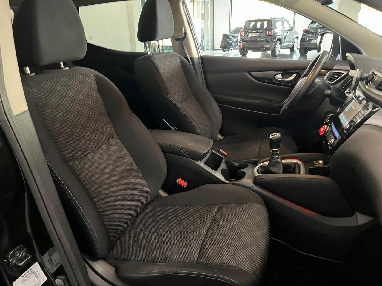 Nissan Qashqai 1.2 DIG-T Visia