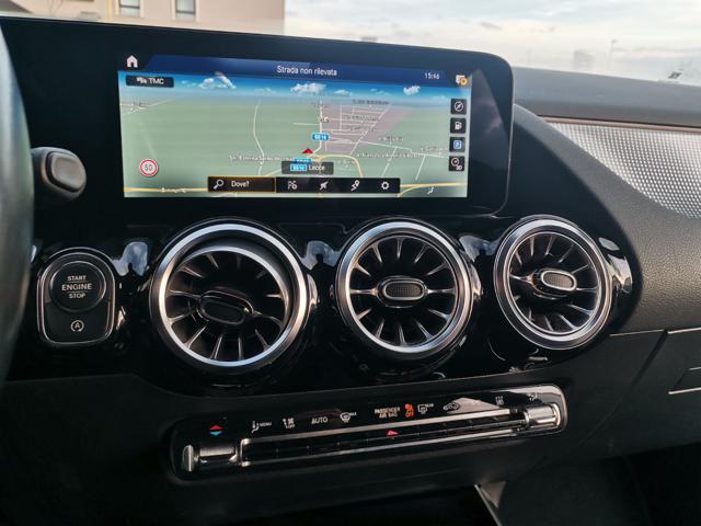 MERCEDES-BENZ GLA 220 d Automatic 4Matic Sport Plus