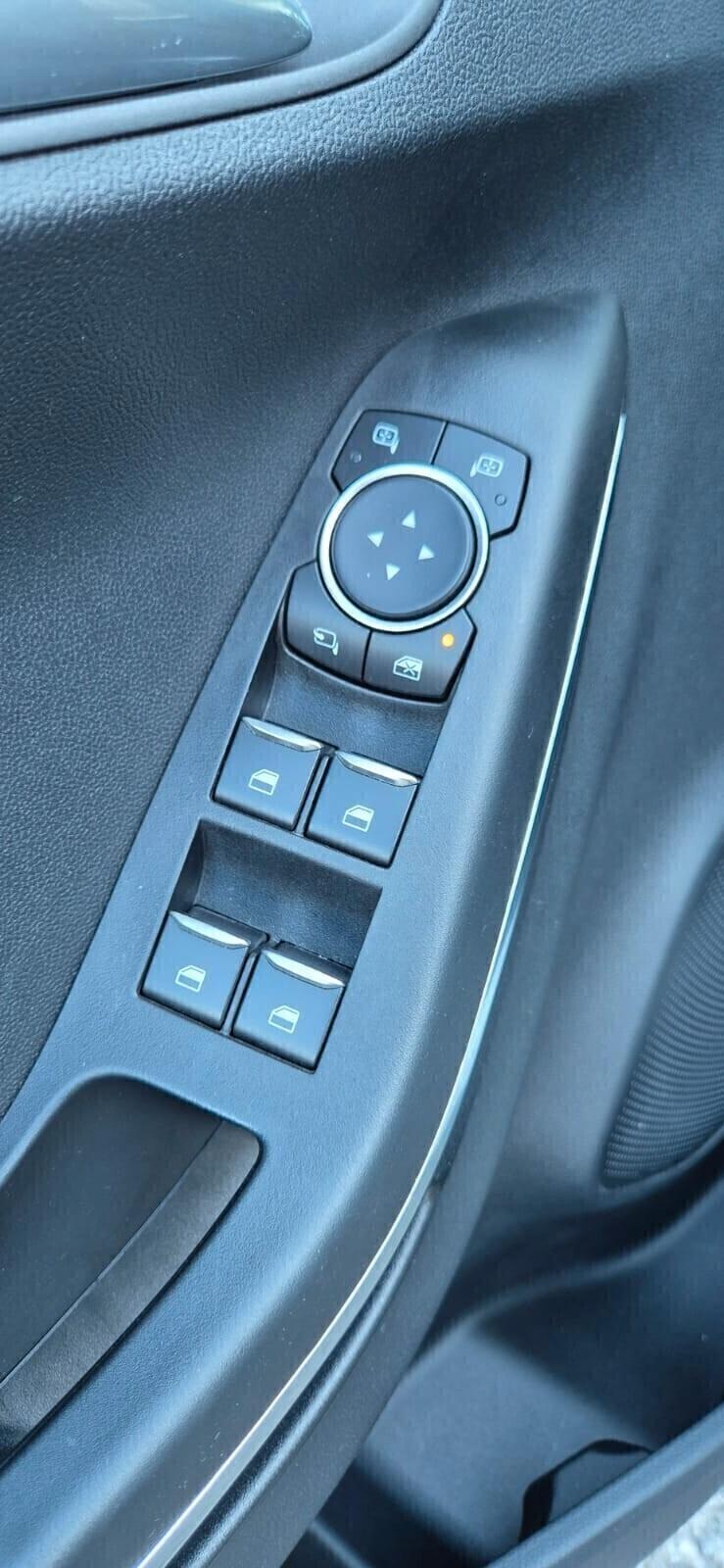 Ford Puma 1.0 Hybr 125CV-km29.900-Garanzia3anni