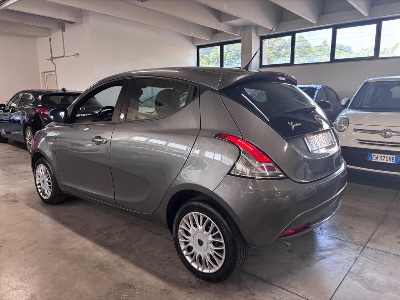 Lancia Ypsilon 1.2 B/GPL OK NEOPATENTATI