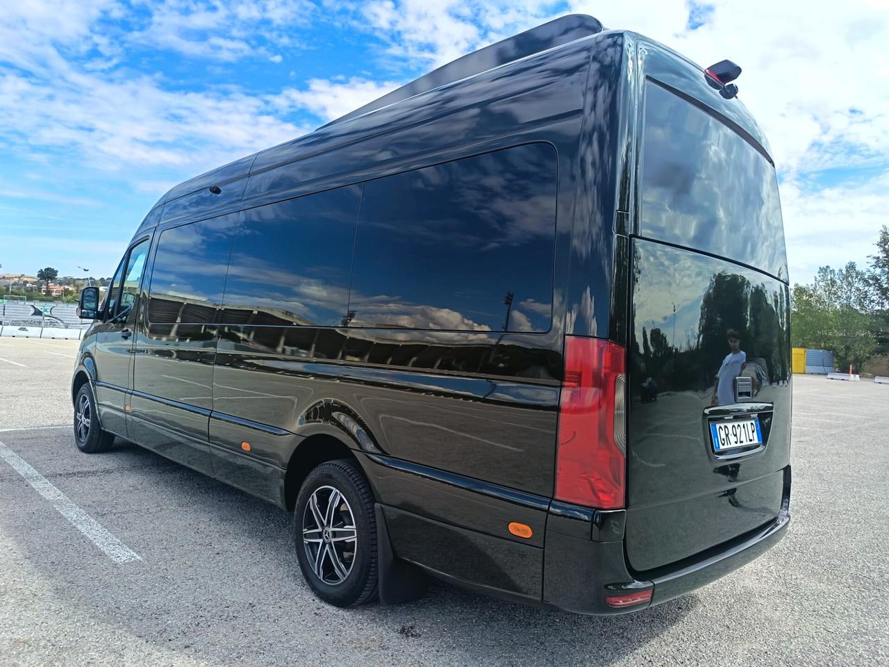Mercedes-benz Sprinter K37/35 319 CDI RWD TN Tourer