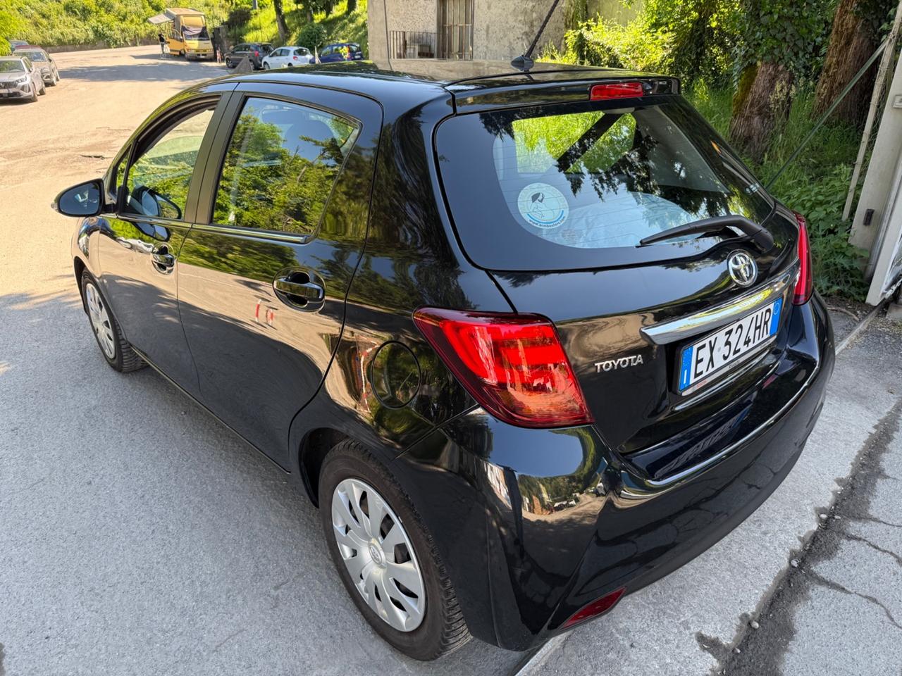 Toyota Yaris 1.0 5 porte NEOPATENTATI