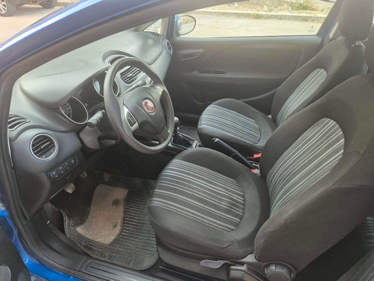 FIAT PUNTO EVO ANNO 2011 1.2 70 CV SOLI KM 80000 CERTIF